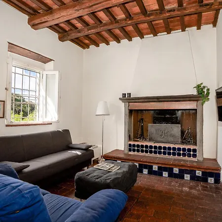 Βίλα Chiatri *