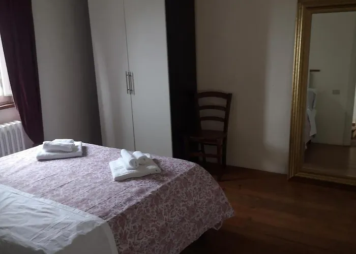 Chiatri *